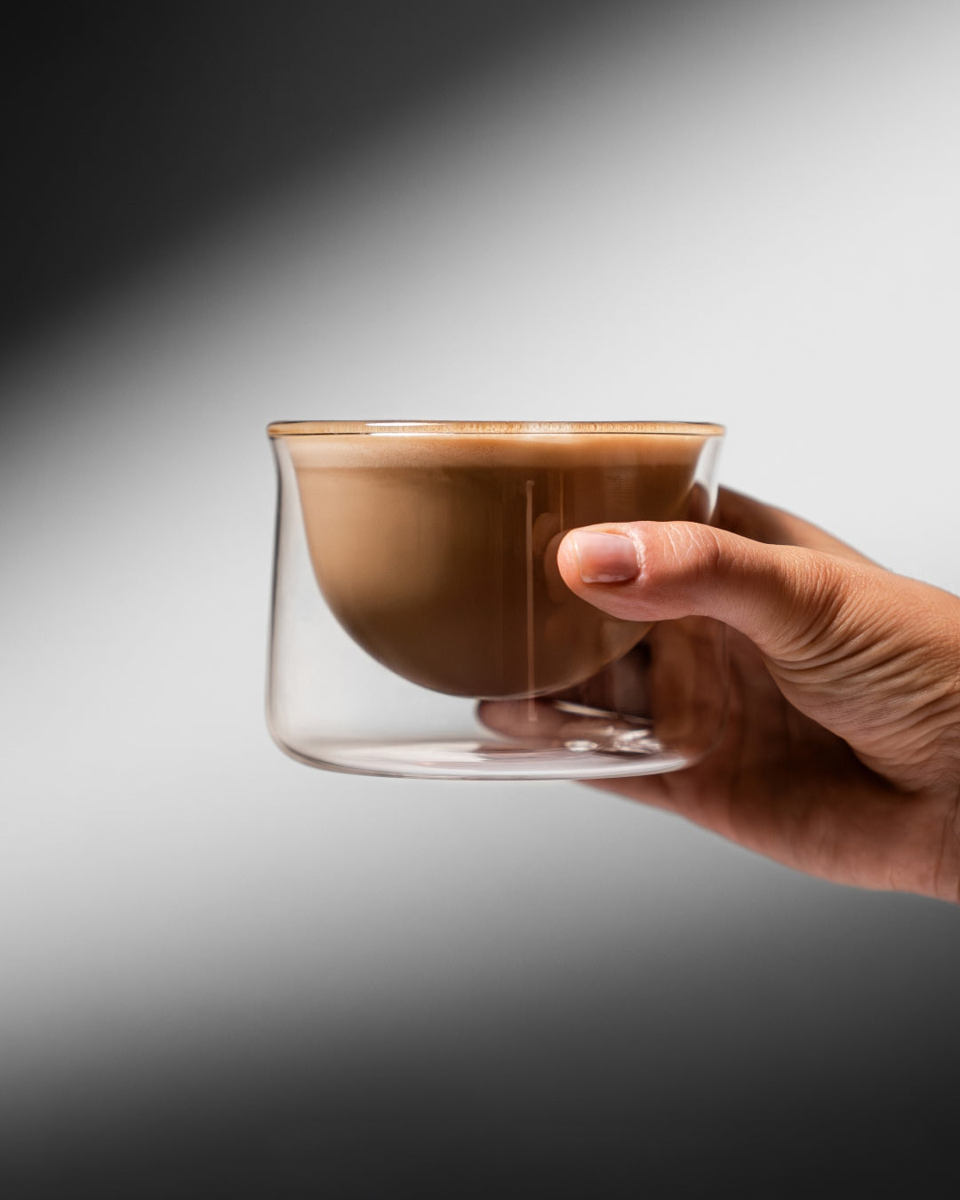 Warm latte, cool hands.